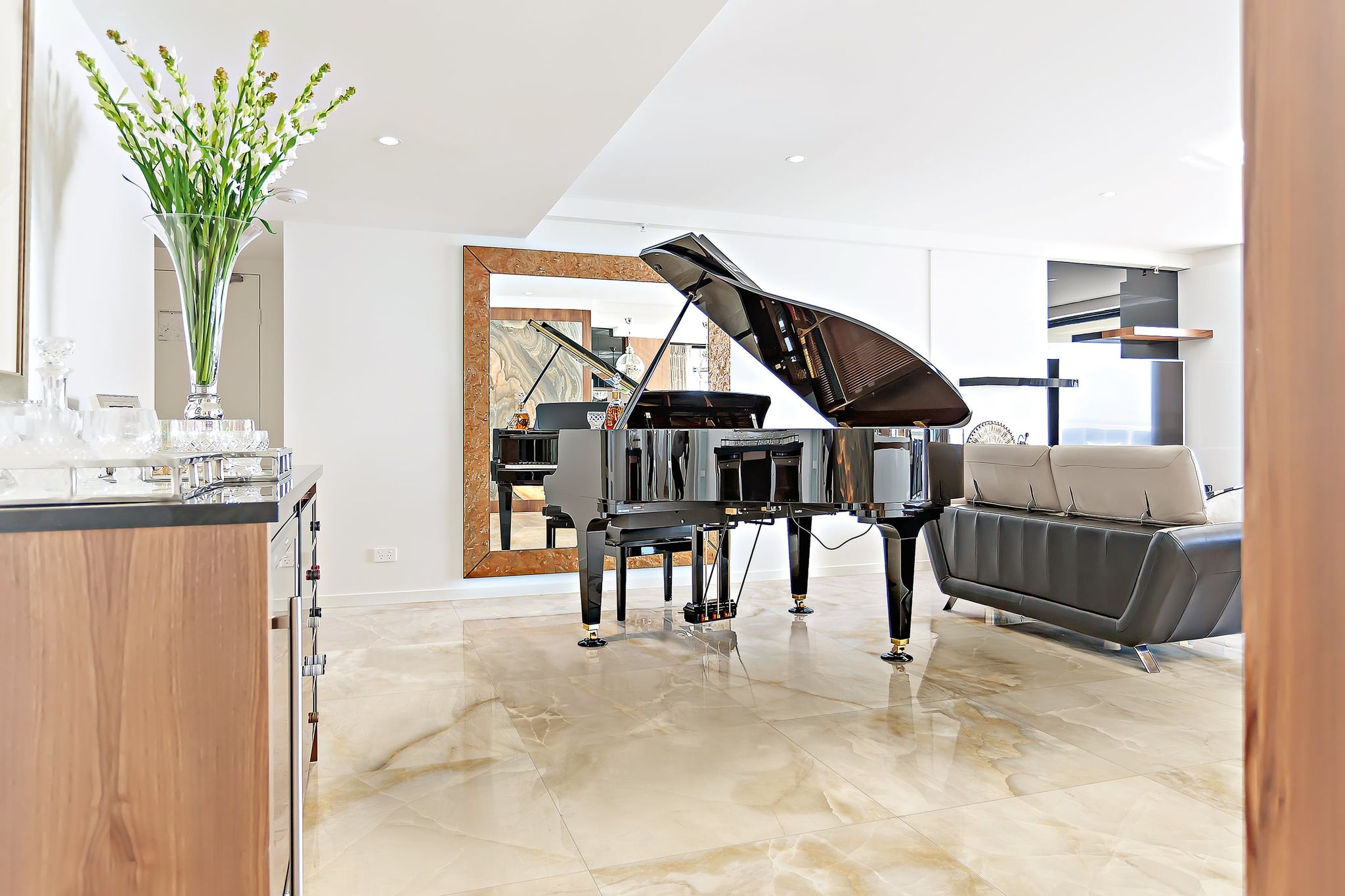 Romance Beige1 | Qualis Ceramica | Luxury Tile and Vinyl at affordable prices